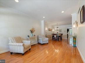 628 Greycliffe, Ambler PA 19002