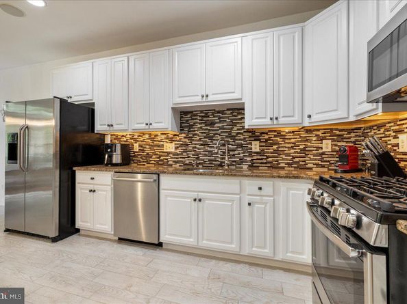 628 Greycliffe, Ambler PA 19002