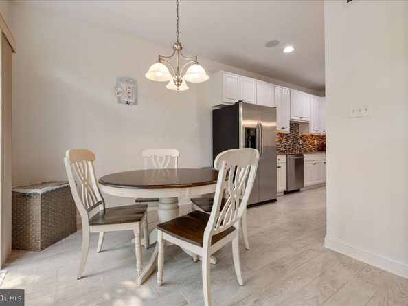 628 Greycliffe, Ambler PA 19002