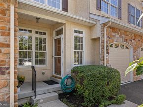 628 Greycliffe, Ambler PA 19002