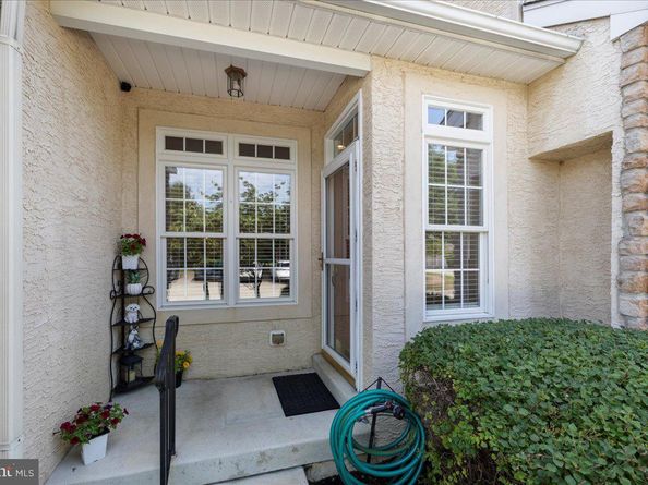 628 Greycliffe, Ambler PA 19002