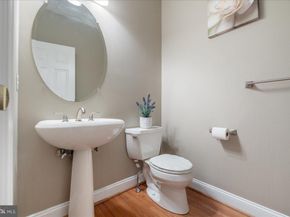 628 Greycliffe, Ambler PA 19002