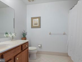 628 Greycliffe, Ambler PA 19002