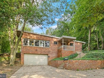 3012 Castle Road