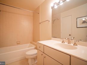 955 26TH Street NW 803, Washington DC 20037