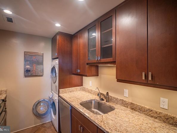 955 26TH Street NW 803, Washington DC 20037