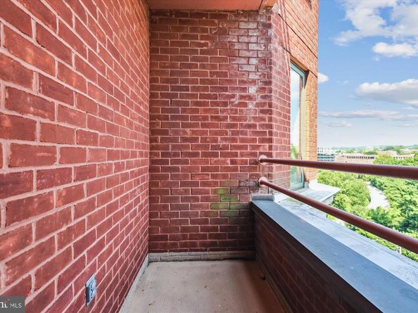 955 26TH Street NW 803, Washington DC 20037