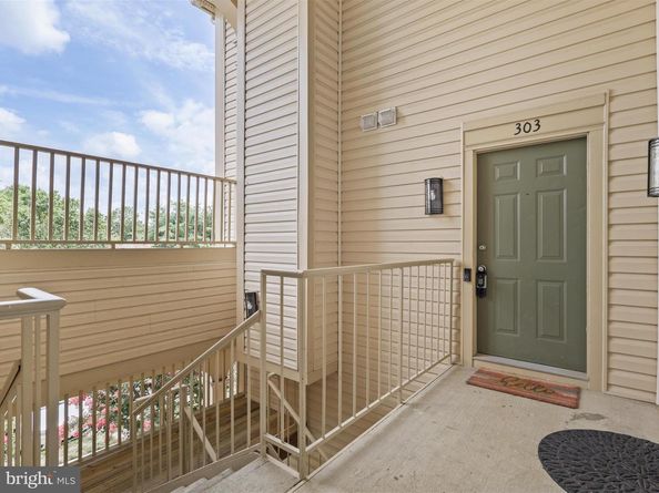 2812 Emma Lee Street 303, Falls Church VA 22042