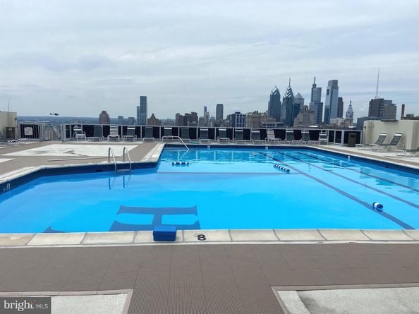 604 S Washington Square 810, Philadelphia PA 19106