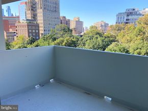 604 S Washington Square 810, Philadelphia PA 19106