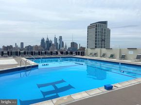 604 S Washington Square 810, Philadelphia PA 19106
