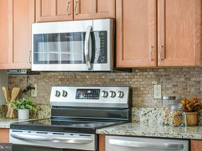 88 N Bedford Street 88C, Arlington VA 22201