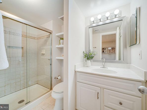 88 N Bedford Street 88C, Arlington VA 22201