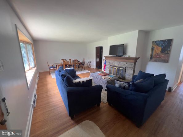1215 Stratford Avenue, Elkins Park PA 19027