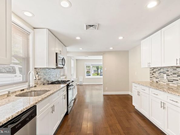 422 Bluebuff Road, King Of Prussia PA 19406