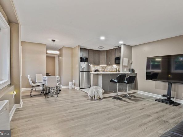 1509 S George Mason Drive 1, Arlington VA 22204