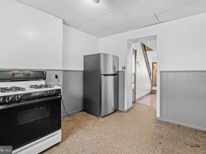 2422 S Iseminger Street, Philadelphia PA 19148