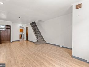 2422 S Iseminger Street, Philadelphia PA 19148