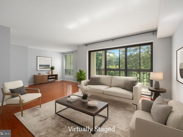 803 N Howard Street 252, Alexandria VA 22304