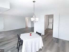 307 Yoakum Parkway 1024, Alexandria VA 22304