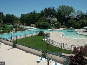 307 Yoakum Parkway 1024, Alexandria VA 22304