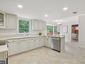 3914 Bentwood Court, Fairfax VA 22031
