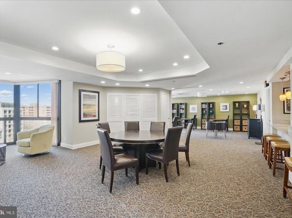 900 N Stafford Street N 2632, Arlington VA 22203