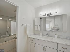900 N Stafford Street N 2632, Arlington VA 22203