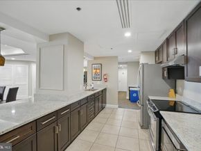 900 N Stafford Street N 2632, Arlington VA 22203