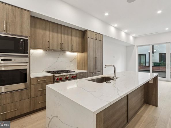 119 N 23rd Street, Philadelphia PA 19103
