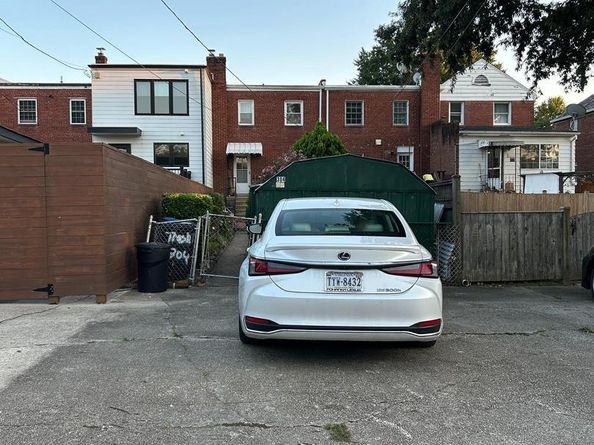 304 E Nelson Avenue, Alexandria VA 22301