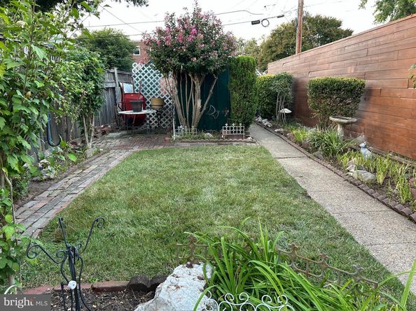 304 E Nelson Avenue, Alexandria VA 22301