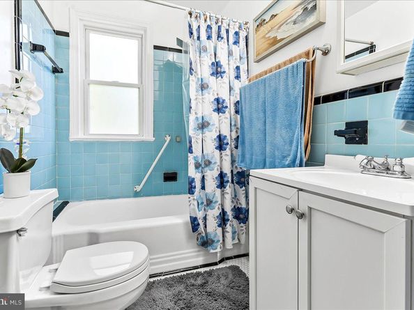 1200 E 13TH Street, Eddystone PA 19022