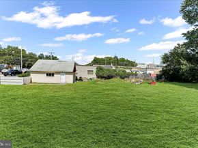 1200 E 13TH Street, Eddystone PA 19022