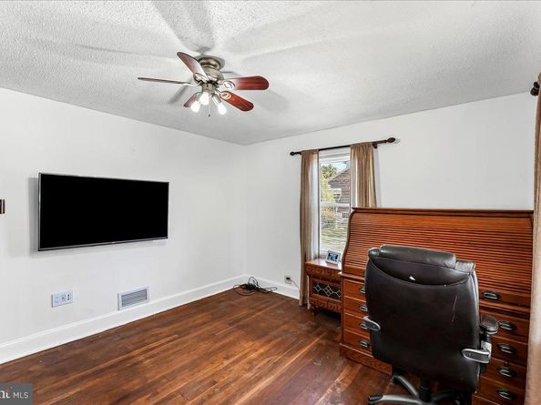 1200 E 13TH Street, Eddystone PA 19022