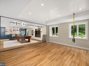 1111 Crest Lane, Mclean VA 22101