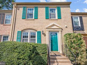 9908 Longford Court, Vienna VA 22181