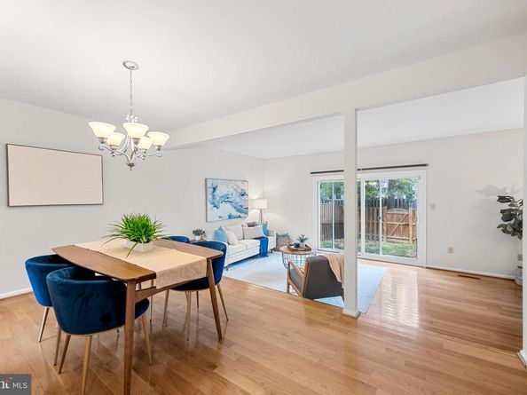 9908 Longford Court, Vienna VA 22181