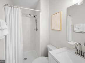 9908 Longford Court, Vienna VA 22181