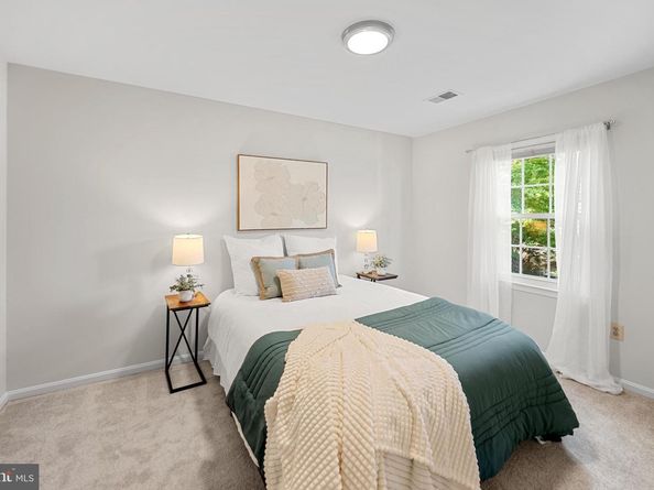 9908 Longford Court, Vienna VA 22181