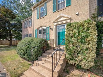 9908 Longford Court