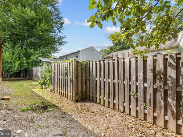 496 Woodshire Lane, Herndon VA 20170