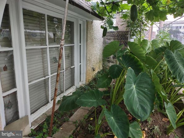 101 Copley Road, Upper Darby PA 19082