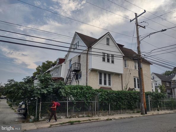 101 Copley Road, Upper Darby PA 19082