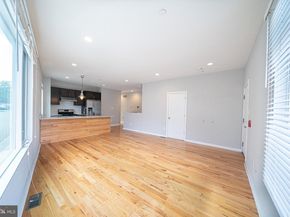 706 N 7TH Street, Philadelphia PA 19123