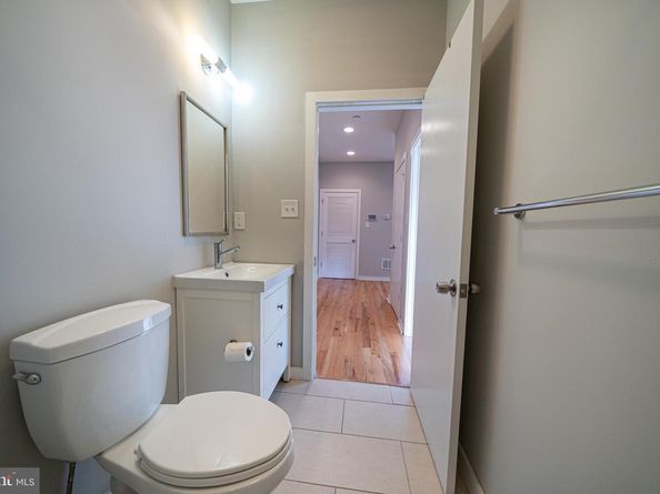 706 N 7TH Street, Philadelphia PA 19123