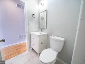 706 N 7TH Street, Philadelphia PA 19123