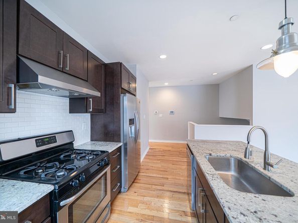 706 N 7TH Street, Philadelphia PA 19123