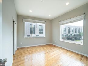 706 N 7TH Street, Philadelphia PA 19123