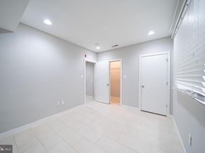 706 N 7TH Street, Philadelphia PA 19123